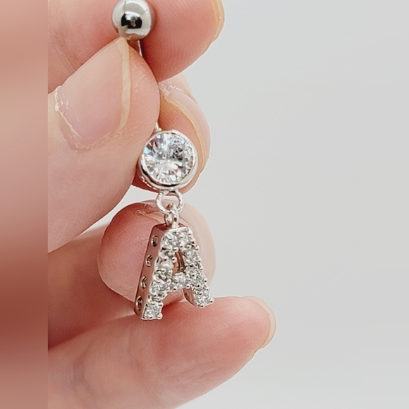 New 925 Sterling Silver Initial belly button ring "A" - Picture 3 of 4